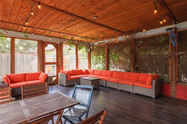5625 Pinon Vista DR, Austin, TX 78724