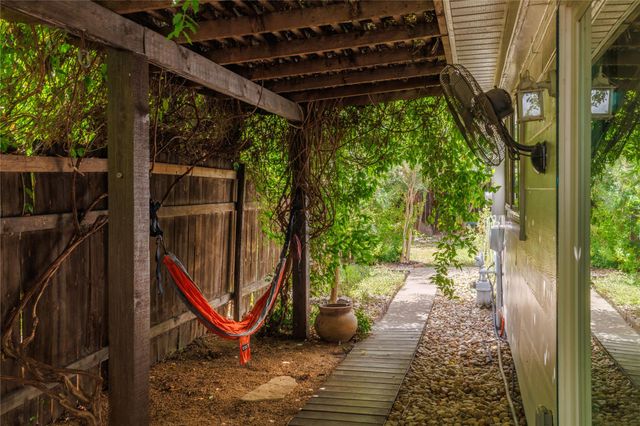 5625 Pinon Vista DR, Austin, TX 78724