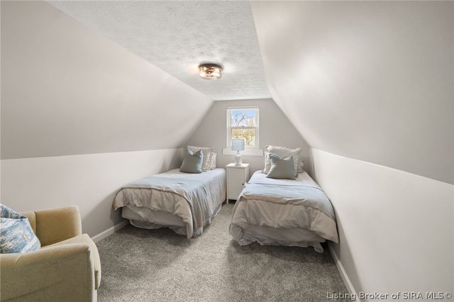 536 N McKinley Avenue, Clarksville, IN 47129