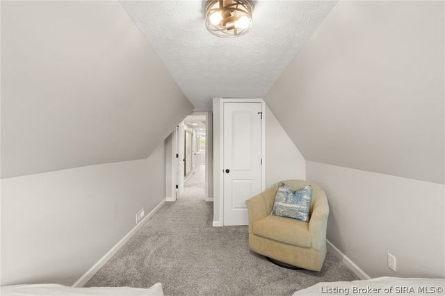 536 N McKinley Avenue, Clarksville, IN 47129