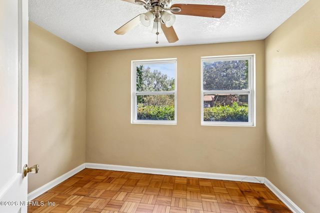 4912 BRIDGEWATER Circle, Jacksonville, FL 32207
