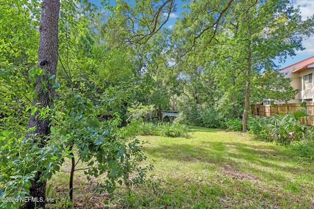 4912 BRIDGEWATER Circle, Jacksonville, FL 32207