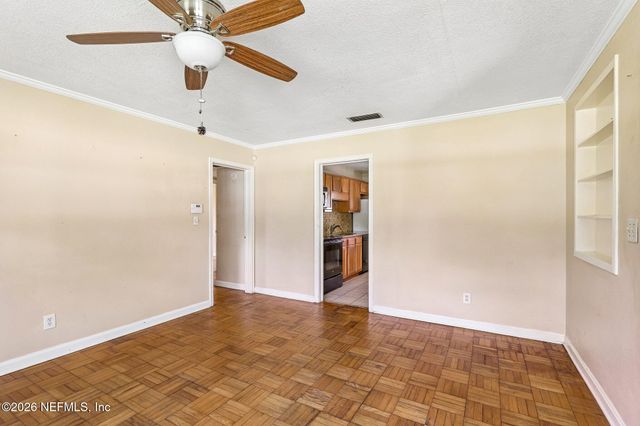 4912 BRIDGEWATER Circle, Jacksonville, FL 32207