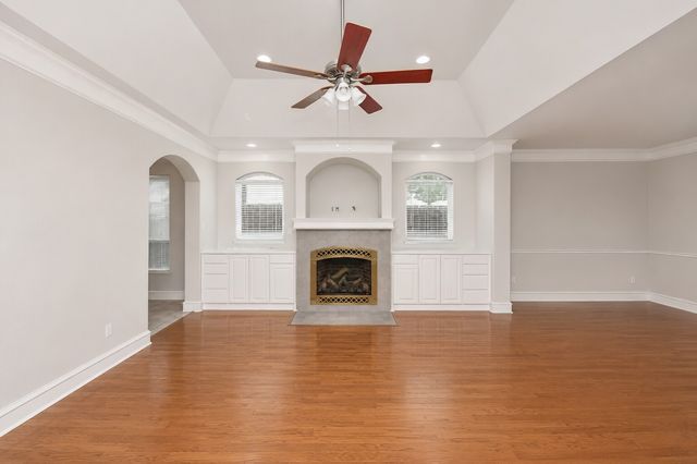 3332 W 4th Street, Fort Worth, TX 76107