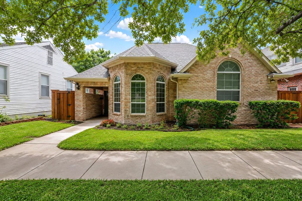 3332 W 4th Street, Fort Worth, TX 76107