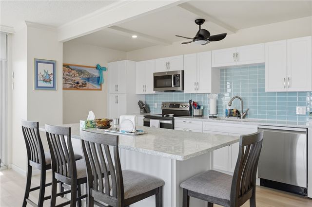 715 S Upper Broadway St 601, Corpus Christi, TX 78401
