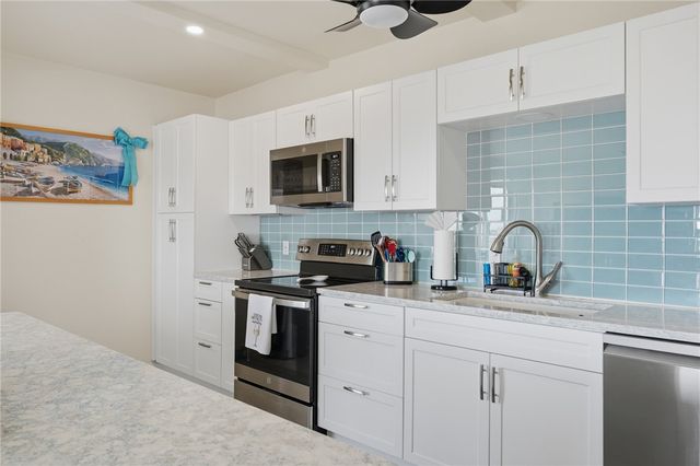 715 S Upper Broadway St 601, Corpus Christi, TX 78401