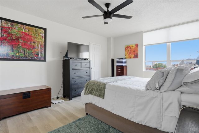 715 S Upper Broadway St 601, Corpus Christi, TX 78401