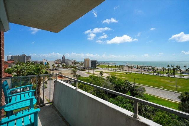 715 S Upper Broadway St 601, Corpus Christi, TX 78401