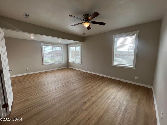 820 S Byers Avenue, Joplin, MO 64801