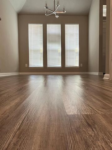14364 N Summerchase Circle, Willis, TX 77318