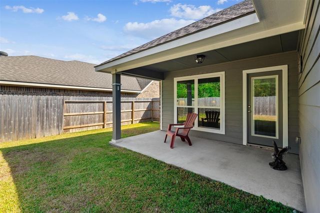 14364 N Summerchase Circle, Willis, TX 77318