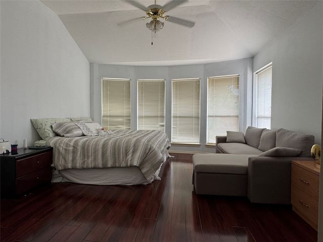 700 N Emma Drive, Arlington, TX 76002