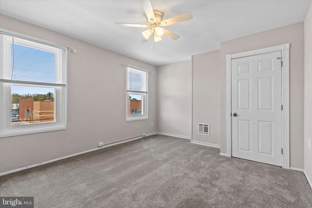 218 FORREST AVE, Norristown, PA 19401