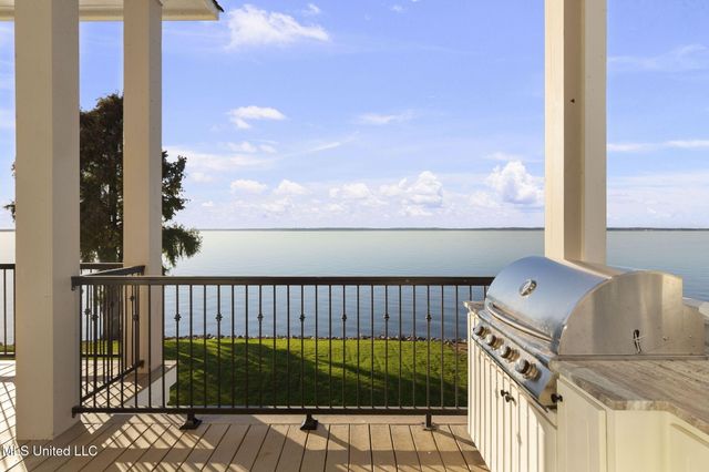 611 Osprey Cove, Brandon, MS 39047