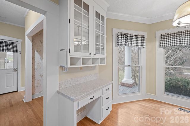 1223 Creekside Drive, Conover, NC 28613