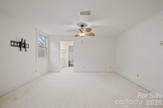 1223 Creekside Drive, Conover, NC 28613