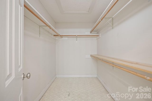 1223 Creekside Drive, Conover, NC 28613