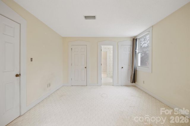 1223 Creekside Drive, Conover, NC 28613