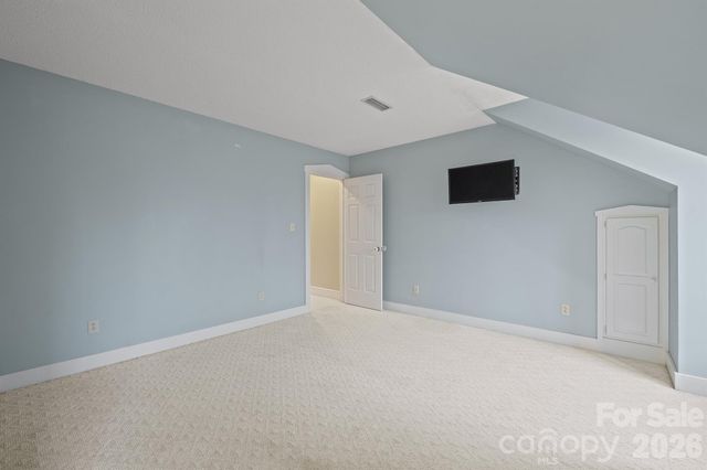 1223 Creekside Drive, Conover, NC 28613