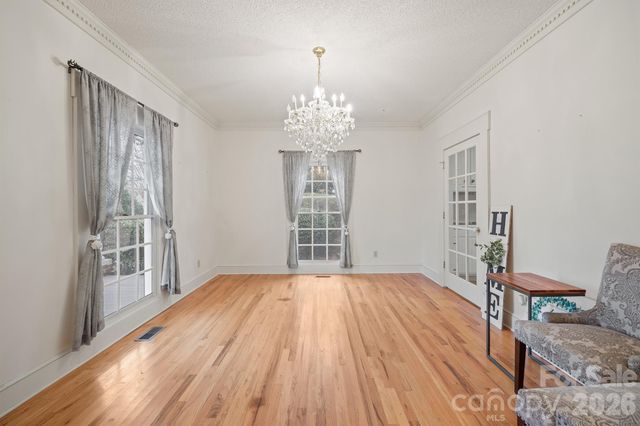 1223 Creekside Drive, Conover, NC 28613