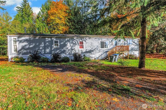 810 SE Totten Shores DR, Shelton, WA 98584