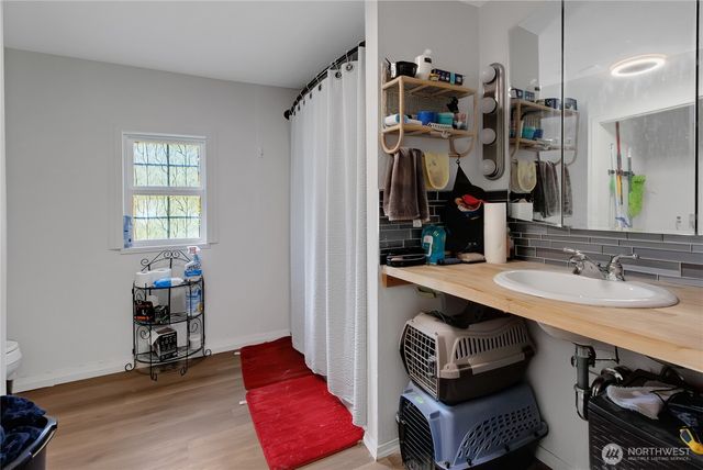 810 SE Totten Shores DR, Shelton, WA 98584