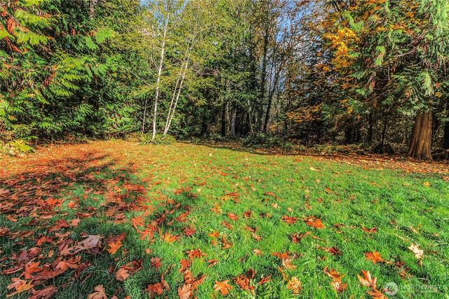 810 SE Totten Shores DR, Shelton, WA 98584