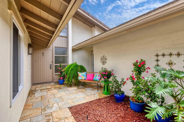 115 Allende Ct., Solana Beach, CA 92075