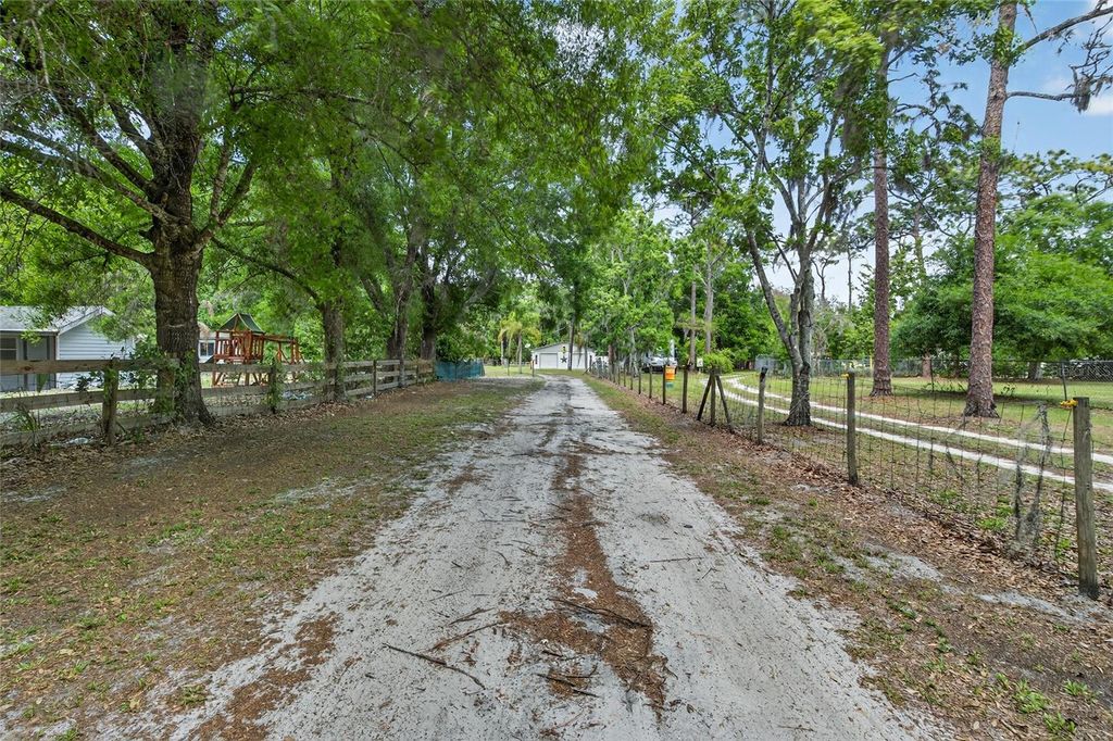 4445 MILDRED BASS ROAD, St Cloud, FL 34772