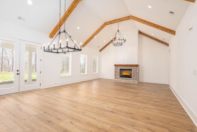 7765 Barnhill Road, Primm Springs, TN 38476