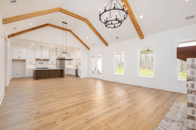 7765 Barnhill Road, Primm Springs, TN 38476