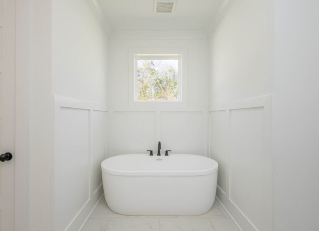 7765 Barnhill Road, Primm Springs, TN 38476