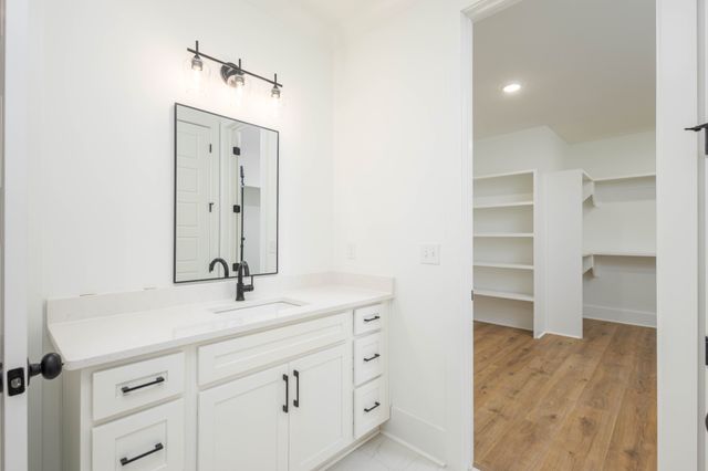 7765 Barnhill Road, Primm Springs, TN 38476