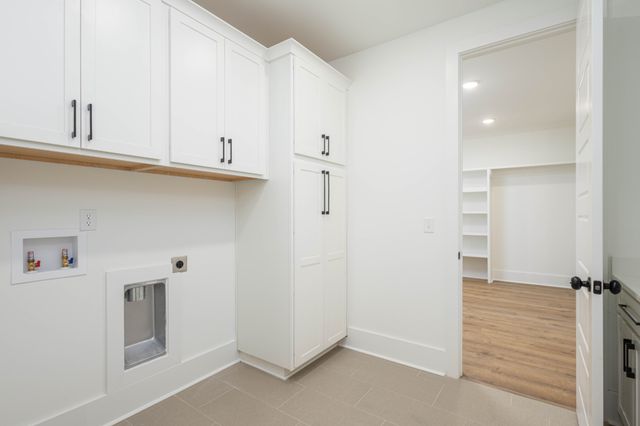 7765 Barnhill Road, Primm Springs, TN 38476