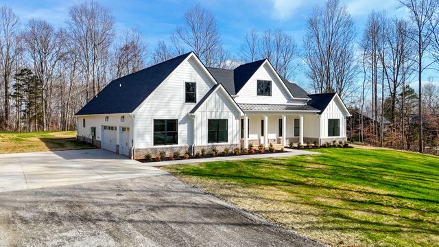 7765 Barnhill Road, Primm Springs, TN 38476