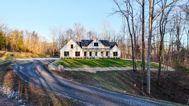 7765 Barnhill Road, Primm Springs, TN 38476