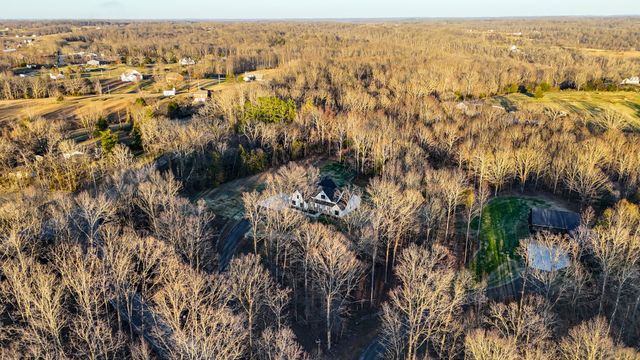 7765 Barnhill Road, Primm Springs, TN 38476