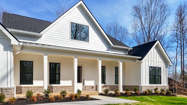 7765 Barnhill Road, Primm Springs, TN 38476