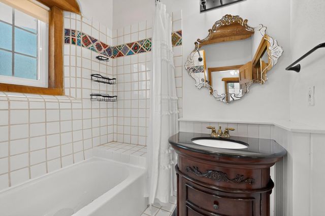 1925 Sonora Road NE, Rio Rancho, NM 87144
