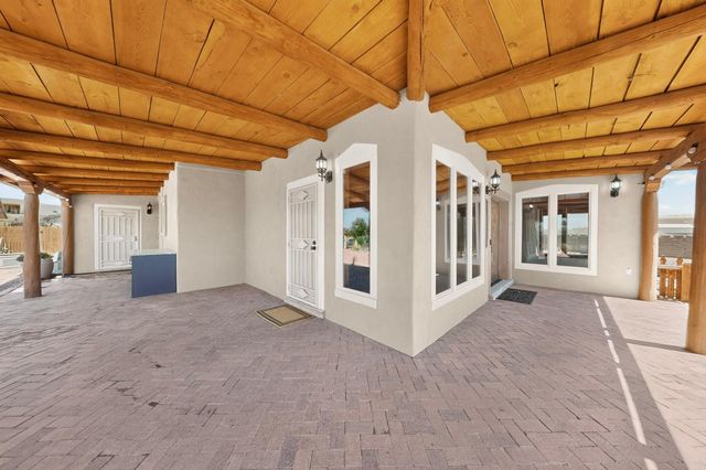 1925 Sonora Road NE, Rio Rancho, NM 87144