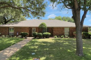 490 Sellmeyer Lane, Highland Village, TX 75077