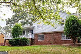 401 Freshman Drive, Lawrenceville, GA 30044