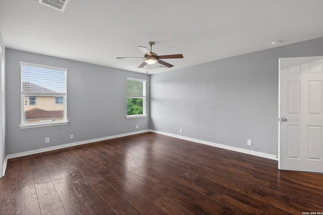 918 LAUREN ST, New Braunfels, TX 78130