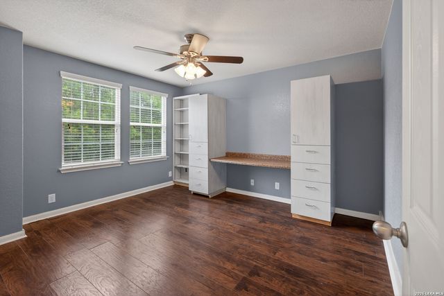 918 LAUREN ST, New Braunfels, TX 78130