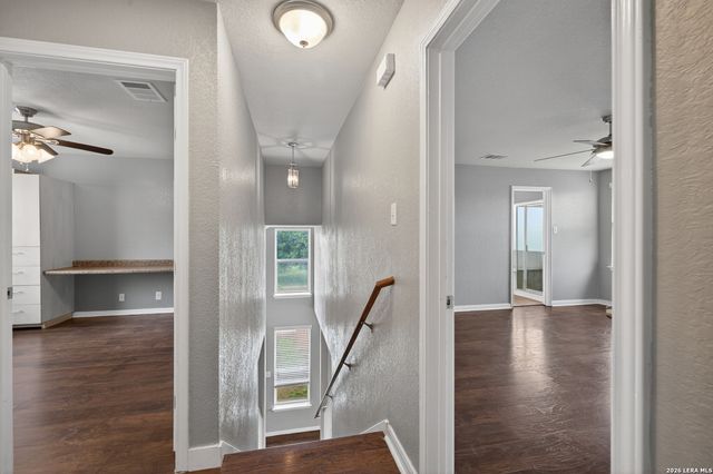 918 LAUREN ST, New Braunfels, TX 78130