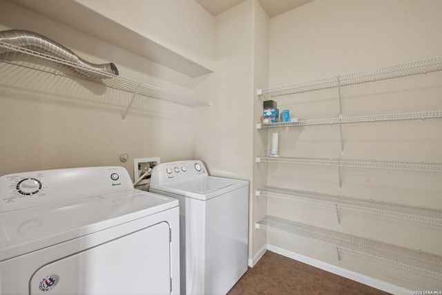 918 LAUREN ST, New Braunfels, TX 78130