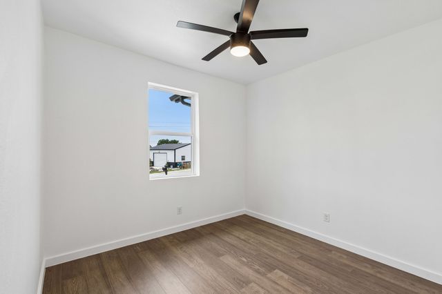171 Tryall Court, Runaway Bay, TX 76426