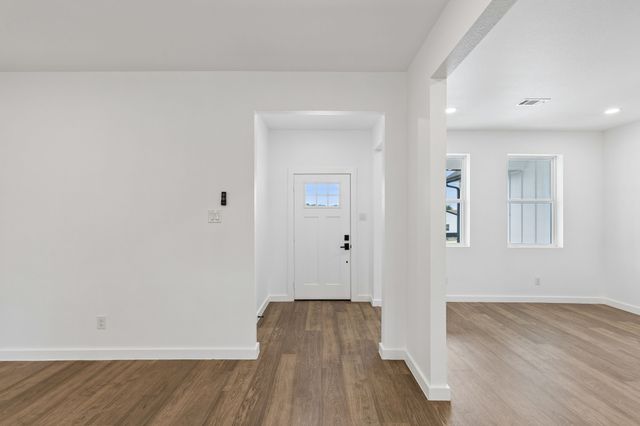 171 Tryall Court, Runaway Bay, TX 76426