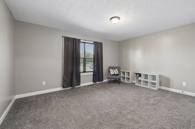 2892 Highway 52, E, Lafayette, TN 37083